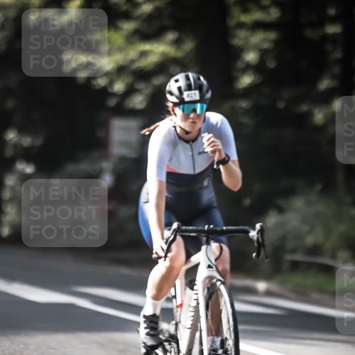 13.09.2026 - Stadtparktriathlon H.Heesch http://msf.ph/oto/10292190 13.09.2026 11:26:28 Radfahren 660, 730, 746, 820, 821 meine-sportfotos.de