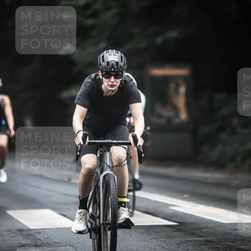 13.09.2026 - Stadtparktriathlon H.Heesch http://msf.ph/oto/10292196 13.09.2026 12:43:55 Radfahren 1090, 1181, 1209, 1220, 1295 meine-sportfotos.de