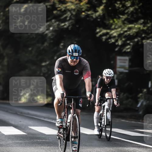 13.09.2026 - Stadtparktriathlon H.Heesch http://msf.ph/oto/10292220 13.09.2026 11:26:34 Radfahren 710 meine-sportfotos.de