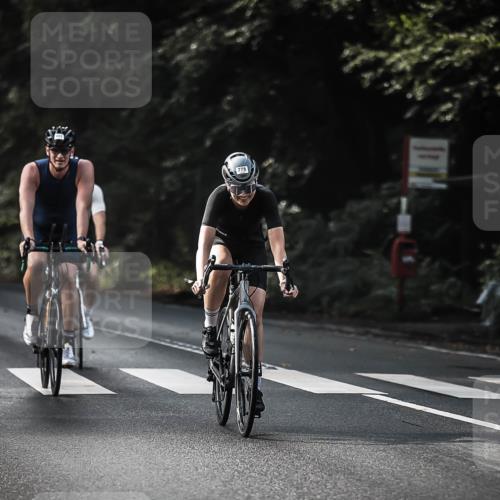 13.09.2026 - Stadtparktriathlon H.Heesch http://msf.ph/oto/10292248 13.09.2026 11:26:41 Radfahren 685, 694, 710, 778 meine-sportfotos.de