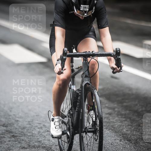 13.09.2026 - Stadtparktriathlon H.Heesch http://msf.ph/oto/10292284 13.09.2026 12:44:04 Radfahren 1112, 1169, 1304 meine-sportfotos.de