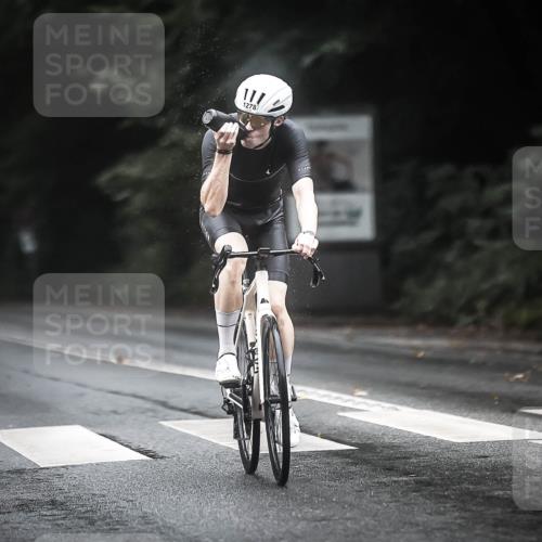 13.09.2026 - Stadtparktriathlon H.Heesch http://msf.ph/oto/10292300 13.09.2026 12:44:37 Radfahren 1121, 1129, 1148, 1278 meine-sportfotos.de