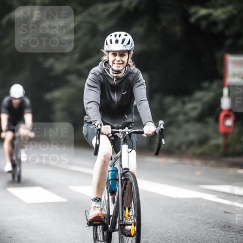 13.09.2026 - Stadtparktriathlon H.Heesch http://msf.ph/oto/10292329 13.09.2026 11:37:21 Radfahren 724, 761, 836, 864, 896, 906, 911, 926 meine-sportfotos.de