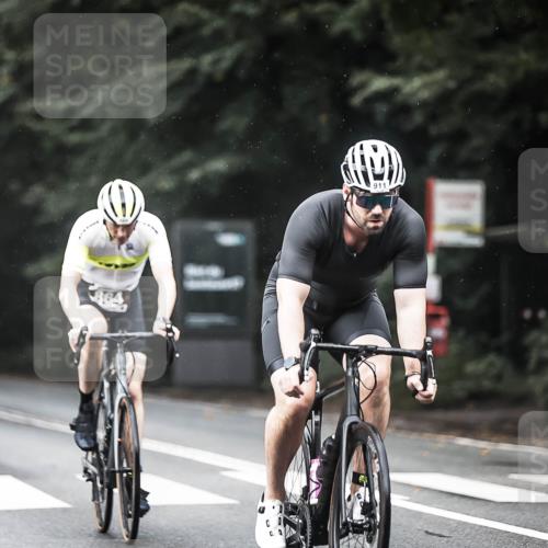 13.09.2026 - Stadtparktriathlon H.Heesch http://msf.ph/oto/10292353 13.09.2026 11:37:22 Radfahren 724, 761, 836, 864, 896, 906, 911, 926 meine-sportfotos.de