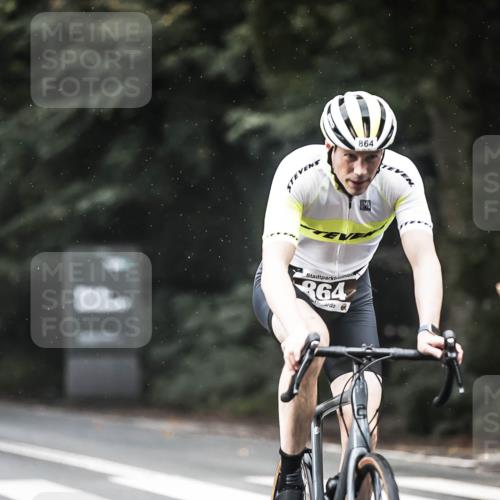 13.09.2026 - Stadtparktriathlon H.Heesch http://msf.ph/oto/10292367 13.09.2026 11:37:23 Radfahren 724, 761, 836, 864, 896, 906, 911, 926 meine-sportfotos.de