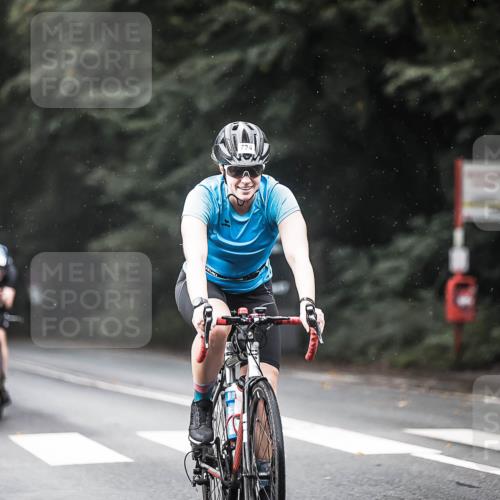 13.09.2026 - Stadtparktriathlon H.Heesch http://msf.ph/oto/10292388 13.09.2026 11:37:25 Radfahren 724, 761, 836, 864, 896, 906, 911, 923 meine-sportfotos.de