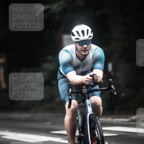 13.09.2026 - Stadtparktriathlon H.Heesch http://msf.ph/oto/10292404 13.09.2026 12:44:51 Radfahren 1078, 1102, 1134, 1157, 1233, 1247, 1256, 1257, 1258, 1302 meine-sportfotos.de