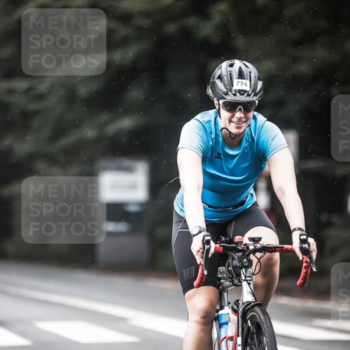 13.09.2026 - Stadtparktriathlon H.Heesch http://msf.ph/oto/10292414 13.09.2026 11:37:25 Radfahren 724, 761, 836, 864, 896, 906, 911, 923 meine-sportfotos.de