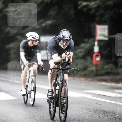 13.09.2026 - Stadtparktriathlon H.Heesch http://msf.ph/oto/10292424 13.09.2026 11:37:27 Radfahren 724, 761, 836, 864, 896, 911, 923 meine-sportfotos.de
