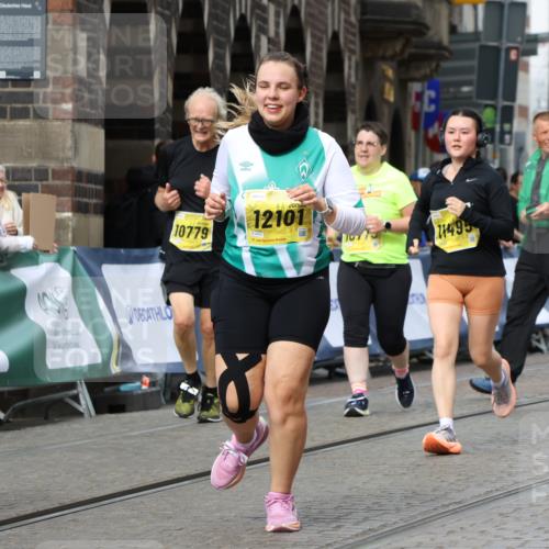 13.09.2026 - 21. swb-Marathon Bremen Strokosch-Dieckow http://msf.ph/oto/10292429 13.09.2026 11:17:22 Ziel 10295, 10335, 10999, 11355, 11461, 11653, 11867, 12089, 12287, 10472, 10979, 11709, 12334 meine-sportfotos.de