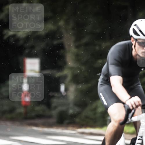 13.09.2026 - Stadtparktriathlon H.Heesch http://msf.ph/oto/10292459 13.09.2026 11:37:28 Radfahren 724, 829, 836, 864, 896, 911, 923 meine-sportfotos.de