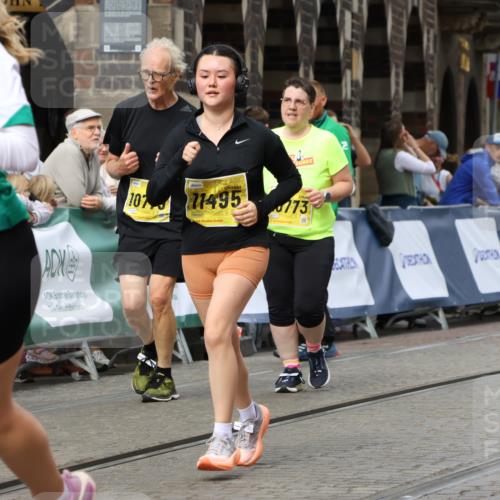 13.09.2026 - 21. swb-Marathon Bremen Strokosch-Dieckow http://msf.ph/oto/10292488 13.09.2026 11:17:24 Ziel 10295, 10335, 10999, 11355, 11461, 11653, 11672, 12101, 12287, 10472, 10756, 10979, 11709, 12334 meine-sportfotos.de