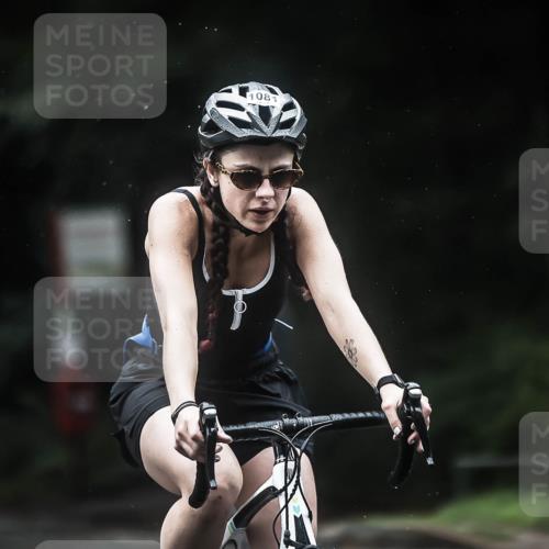 13.09.2026 - Stadtparktriathlon H.Heesch http://msf.ph/oto/10292498 13.09.2026 12:45:00 Radfahren 1081, 1233, 1258, 1270, 1286 meine-sportfotos.de
