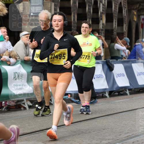 13.09.2026 - 21. swb-Marathon Bremen Strokosch-Dieckow http://msf.ph/oto/10292502 13.09.2026 11:17:24 Ziel 10295, 10335, 10999, 11355, 11461, 11653, 11672, 12101, 12287, 10472, 10756, 10979, 11709, 12334 meine-sportfotos.de