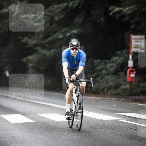 13.09.2026 - Stadtparktriathlon H.Heesch http://msf.ph/oto/10292531 13.09.2026 11:37:35 Radfahren 829, 833, 853, 903, 923 meine-sportfotos.de