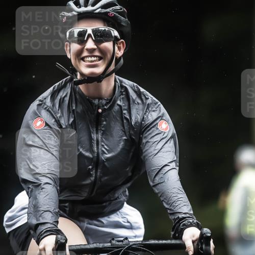 13.09.2026 - Stadtparktriathlon H.Heesch http://msf.ph/oto/10292533 13.09.2026 12:45:04 Radfahren 1081, 1203, 1270, 1286 meine-sportfotos.de