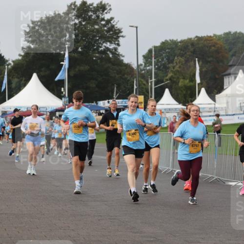 13.09.2026 - Kiel Lauf Andreas Tolksdorf http://msf.ph/oto/10292592 13.09.2026 09:25:25 Kiellinie 3139, 5530, 8300, 6797, 1053, 993 meine-sportfotos.de