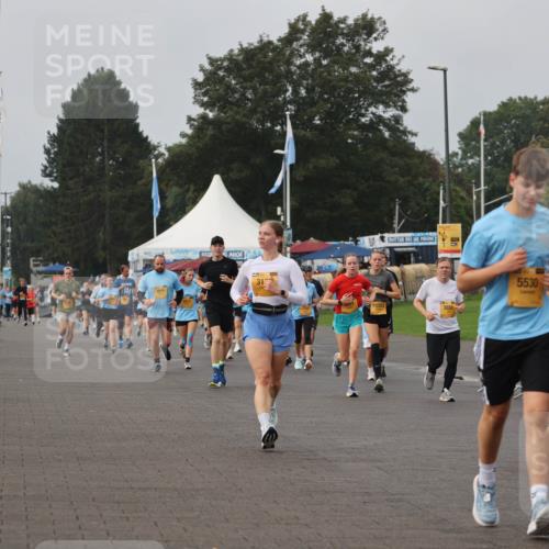 13.09.2026 - Kiel Lauf Andreas Tolksdorf http://msf.ph/oto/10292633 13.09.2026 09:25:27 Kiellinie 36, 5811, 31, 10353, 5530 meine-sportfotos.de