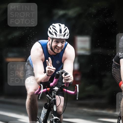 13.09.2026 - Stadtparktriathlon H.Heesch http://msf.ph/oto/10292642 13.09.2026 12:45:13 Radfahren 1203, 1274, 1285 meine-sportfotos.de