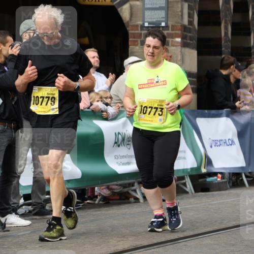 13.09.2026 - 21. swb-Marathon Bremen Strokosch-Dieckow http://msf.ph/oto/10292647 13.09.2026 11:17:25 Ziel 10295, 10335, 10999, 11355, 11461, 11495, 11653, 11672, 12101, 12287, 10472, 10756, 10979, 11709, 12334 meine-sportfotos.de