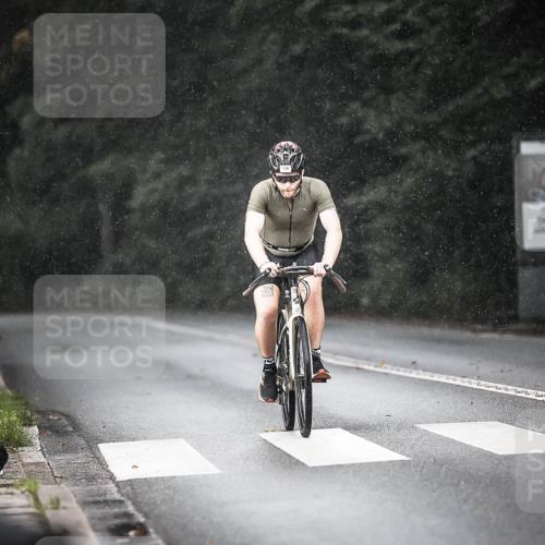 13.09.2026 - Stadtparktriathlon H.Heesch http://msf.ph/oto/10292651 13.09.2026 11:37:59 Radfahren 596 meine-sportfotos.de