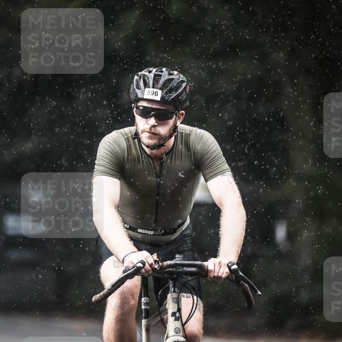 13.09.2026 - Stadtparktriathlon H.Heesch http://msf.ph/oto/10292699 13.09.2026 11:38:01 Radfahren 596 meine-sportfotos.de
