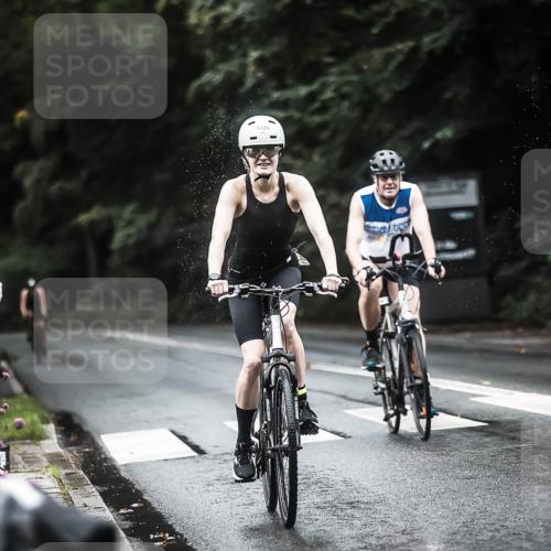 13.09.2026 - Stadtparktriathlon H.Heesch http://msf.ph/oto/10292704 13.09.2026 12:45:26 Radfahren 1088, 1120, 1225, 1226, 1267, 1280, 1298 meine-sportfotos.de