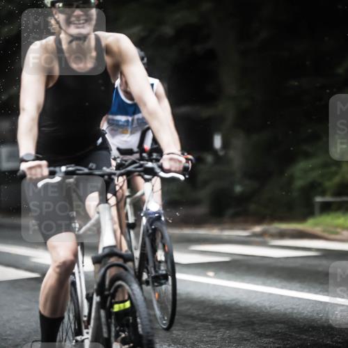13.09.2026 - Stadtparktriathlon H.Heesch http://msf.ph/oto/10292735 13.09.2026 12:45:27 Radfahren 1088, 1120, 1225, 1226, 1267, 1280, 1298 meine-sportfotos.de