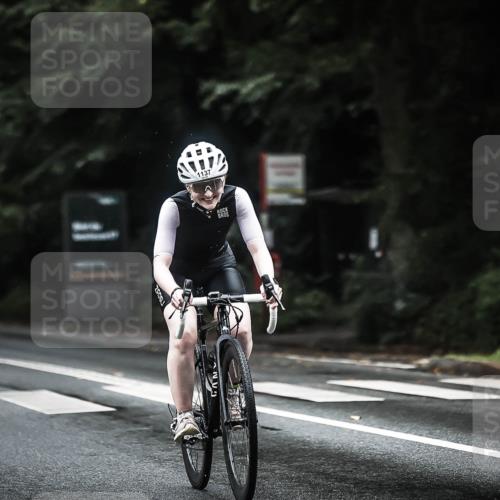 13.09.2026 - Stadtparktriathlon H.Heesch http://msf.ph/oto/10292774 13.09.2026 12:45:40 Radfahren 1137, 1138, 1194, 1254 meine-sportfotos.de