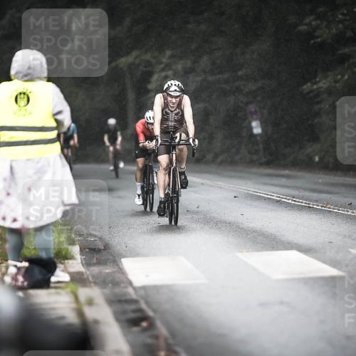 13.09.2026 - Stadtparktriathlon H.Heesch http://msf.ph/oto/10292775 13.09.2026 11:38:13 Radfahren 839, 871, 877, 882, 895, 946 meine-sportfotos.de