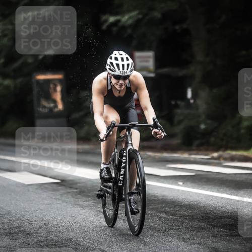 13.09.2026 - Stadtparktriathlon H.Heesch http://msf.ph/oto/10292844 13.09.2026 12:45:44 Radfahren 1087, 1137, 1138, 1153, 1194, 1254, 1255 meine-sportfotos.de