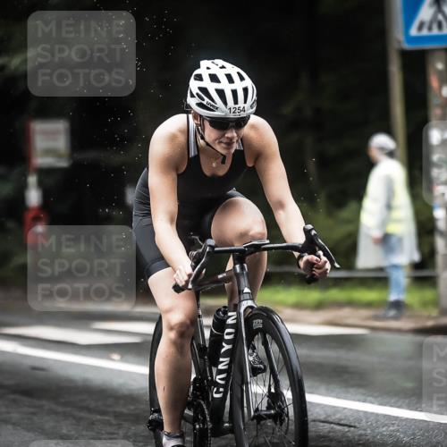 13.09.2026 - Stadtparktriathlon H.Heesch http://msf.ph/oto/10292852 13.09.2026 12:45:45 Radfahren 1087, 1137, 1138, 1153, 1194, 1254, 1255 meine-sportfotos.de