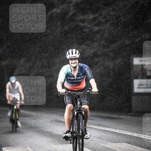 13.09.2026 - Stadtparktriathlon H.Heesch http://msf.ph/oto/10292856 13.09.2026 11:38:24 Radfahren 589, 745, 874, 895, 945 meine-sportfotos.de