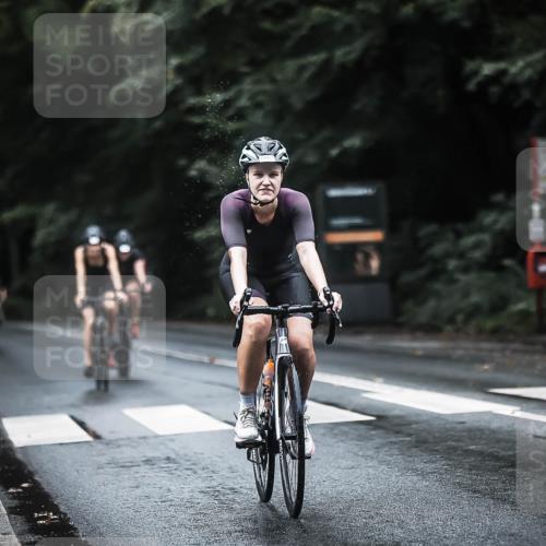 13.09.2026 - Stadtparktriathlon H.Heesch http://msf.ph/oto/10292861 13.09.2026 12:45:47 Radfahren 1087, 1138, 1153, 1194, 1254, 1255 meine-sportfotos.de