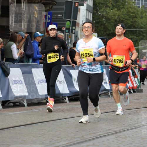 13.09.2026 - 21. swb-Marathon Bremen Strokosch-Dieckow http://msf.ph/oto/10292890 13.09.2026 11:17:35 Ziel 10335, 10773, 10779, 11355, 11495, 11672, 12101, 10756, 11367, 11932, 12226, 12292 meine-sportfotos.de