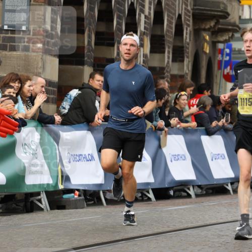 13.09.2026 - 21. swb-Marathon Bremen Strokosch-Dieckow http://msf.ph/oto/10292905 13.09.2026 10:46:45 Ziel 10228, 10897, 11110, 11287, 11356, 11706, 11926, 12035, 13511, 10289, 10445, 10504, 11199, 11212, 11344, 11608, 11661, 11783, 12364, 12375 meine-sportfotos.de