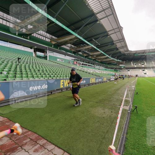 13.09.2026 - 21. swb-Marathon Bremen Michael Burmester http://msf.ph/oto/10292907 13.09.2026 10:30:03 Laufen im Stadion 10162, 10170, 10174, 10183, 10193, 10200, 10218, 10233, 10253, 10267, 10281, 10304, 10334, 10339, 10348, 10359, 10381, 10392, 10421, 10426, 10452, 10467, 10515, 10525, 10537, 10585, 10588, 10641, 10652, 10714, 10734, 10739, 10757, 10761, 10763, 10764, 10765, 10780, 10808, 10825, 10827, 10835, 10837, 10840, 10862, 10863, 10876, 10884, 10886, 10887, 10906, 10910, 10923, 10966, 10984, 11002, 11005, 11007, 11018, 11035, 11038, 11109 meine-sportfotos.de