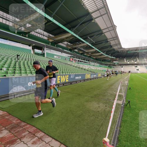 13.09.2026 - 21. swb-Marathon Bremen Michael Burmester http://msf.ph/oto/10292913 13.09.2026 10:30:04 Laufen im Stadion 10162, 10170, 10174, 10183, 10193, 10200, 10218, 10233, 10253, 10267, 10281, 10304, 10334, 10339, 10348, 10359, 10381, 10392, 10421, 10426, 10452, 10467, 10515, 10525, 10537, 10585, 10588, 10641, 10652, 10714, 10734, 10739, 10757, 10761, 10763, 10764, 10765, 10780, 10808, 10825, 10827, 10837, 10840, 10862, 10863, 10876, 10884, 10886, 10887, 10906, 10910, 10923, 10966, 10984, 11002, 11005, 11007, 11018, 11035, 11038, 11109 meine-sportfotos.de