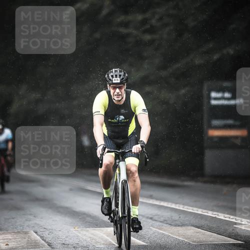 13.09.2026 - Stadtparktriathlon H.Heesch http://msf.ph/oto/10292969 13.09.2026 11:38:34 Radfahren 866, 907, 933, 939, 945 meine-sportfotos.de