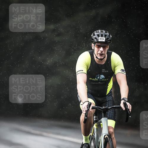 13.09.2026 - Stadtparktriathlon H.Heesch http://msf.ph/oto/10292994 13.09.2026 11:38:35 Radfahren 866, 907, 933, 939, 945 meine-sportfotos.de