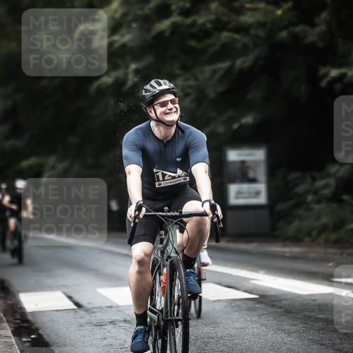 13.09.2026 - Stadtparktriathlon H.Heesch http://msf.ph/oto/10293004 13.09.2026 12:46:00 Radfahren 1136, 1228, 1232, 1242, 1245, 1248, 1261, 1282 meine-sportfotos.de