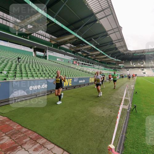 13.09.2026 - 21. swb-Marathon Bremen Michael Burmester http://msf.ph/oto/10293010 13.09.2026 10:30:30 Laufen im Stadion 10141, 10162, 10174, 10183, 10193, 10218, 10227, 10233, 10253, 10281, 10284, 10304, 10334, 10339, 10359, 10381, 10392, 10426, 10448, 10452, 10467, 10479, 10515, 10537, 10577, 10585, 10588, 10641, 10652, 10684, 10685, 10714, 10734, 10757, 10761, 10763, 10764, 10765, 10780, 10808, 10821, 10822, 10825, 10827, 10837, 10838, 10840, 10862, 10863, 10884, 10886, 10887, 10906, 10966, 10984, 11002, 11038, 11109, 11350, 11379 meine-sportfotos.de