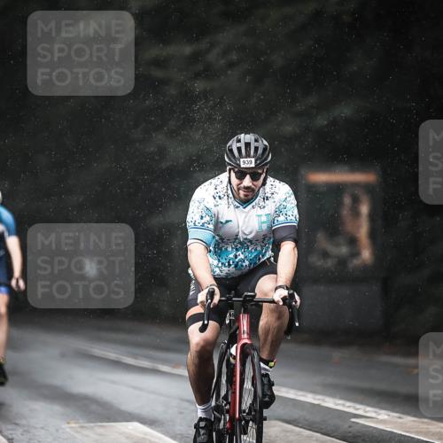 13.09.2026 - Stadtparktriathlon H.Heesch http://msf.ph/oto/10293016 13.09.2026 11:38:38 Radfahren 860, 866, 907, 933, 939 meine-sportfotos.de
