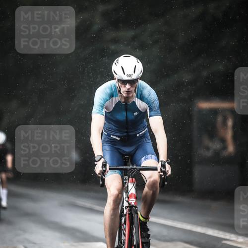 13.09.2026 - Stadtparktriathlon H.Heesch http://msf.ph/oto/10293041 13.09.2026 11:38:40 Radfahren 860, 866, 907, 939 meine-sportfotos.de
