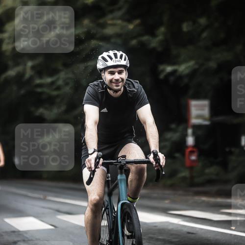 13.09.2026 - Stadtparktriathlon H.Heesch http://msf.ph/oto/10293043 13.09.2026 12:46:04 Radfahren 1052, 1065, 1228, 1242, 1245, 1248, 1261 meine-sportfotos.de