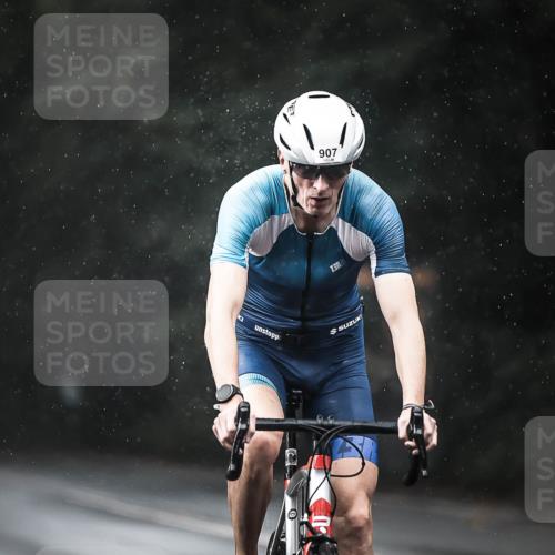 13.09.2026 - Stadtparktriathlon H.Heesch http://msf.ph/oto/10293052 13.09.2026 11:38:40 Radfahren 860, 866, 907, 939 meine-sportfotos.de