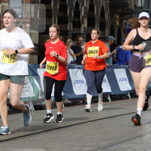 13.09.2026 - 21. swb-Marathon Bremen Strokosch-Dieckow http://msf.ph/oto/10293055 13.09.2026 11:18:10 Ziel 10137, 11367, 11932, 12023, 12226, 12292, 12321, 12373, 10191, 10192, 10459, 10513, 10535, 10651, 10895, 12177, 12178 meine-sportfotos.de