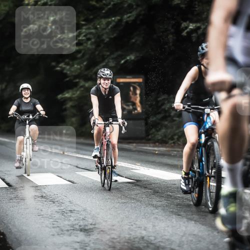 13.09.2026 - Stadtparktriathlon H.Heesch http://msf.ph/oto/10293114 13.09.2026 12:46:11 Radfahren 1052, 1065, 1082, 1158, 1269 meine-sportfotos.de