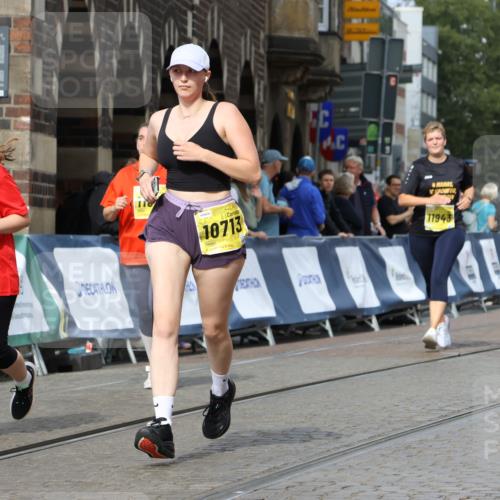 13.09.2026 - 21. swb-Marathon Bremen Strokosch-Dieckow http://msf.ph/oto/10293131 13.09.2026 11:18:11 Ziel 10137, 11367, 11932, 12023, 12226, 12292, 12321, 12373, 10191, 10192, 10459, 10513, 10535, 10651, 10895, 12177, 12178 meine-sportfotos.de