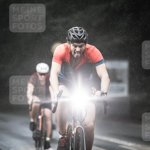 13.09.2026 - Stadtparktriathlon H.Heesch http://msf.ph/oto/10293156 13.09.2026 11:38:53 Radfahren 740, 776, 826, 835, 893, 905 meine-sportfotos.de